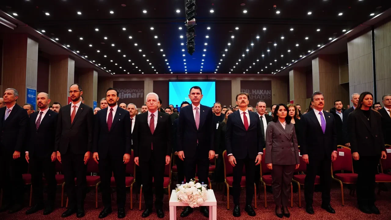 Bakan Murat Kurum: İstanbul'da tam 927 bin yuvamızı dönüştürdük