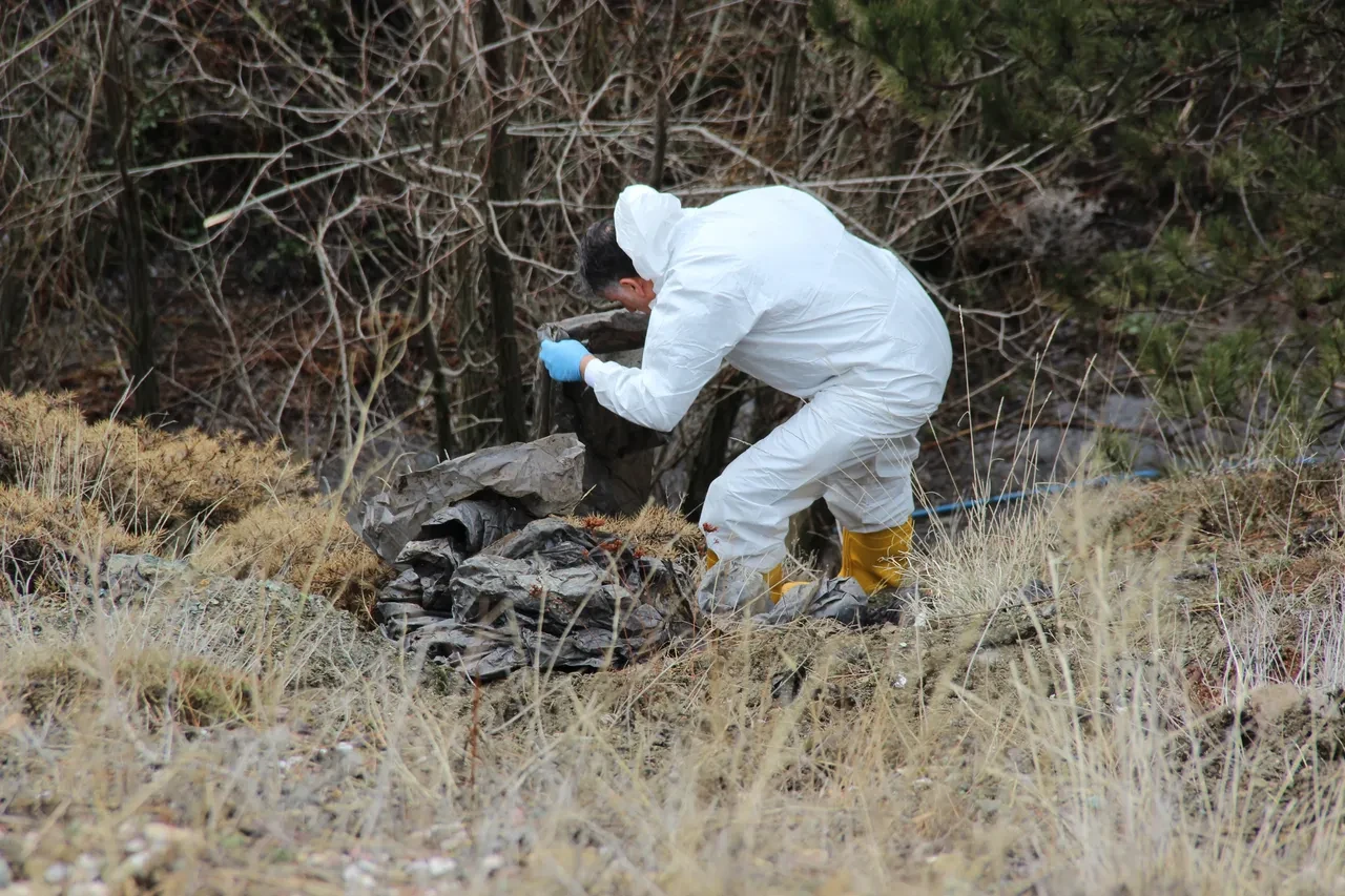 Cesedi parçalayıp poşetledi, kafa kısmı torbalardan çıkmadı! Komşu yer gösterdi: Vahşet ortaya çıktı