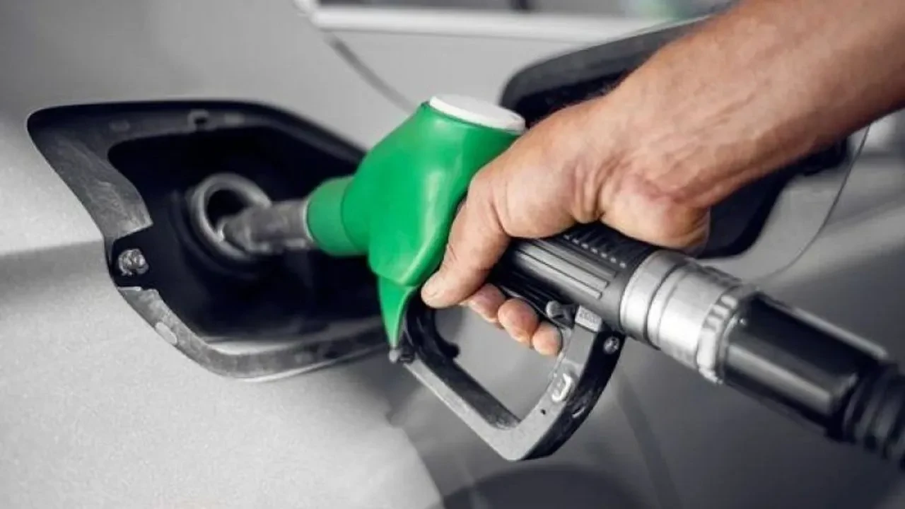 Gerilim gevşedi, petrol frene bastı