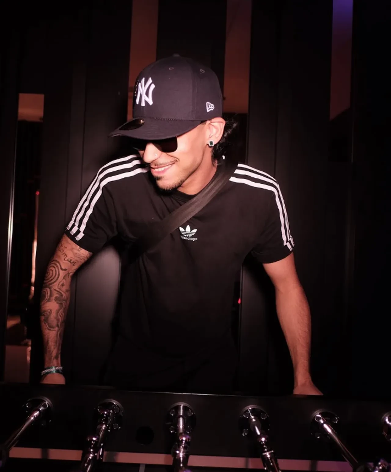 Hülya Avşar'dan Tarık Mengüç'ün oğlu Baran Mengüç'e övgü! "Dünyaca ünlü olmaya aday"