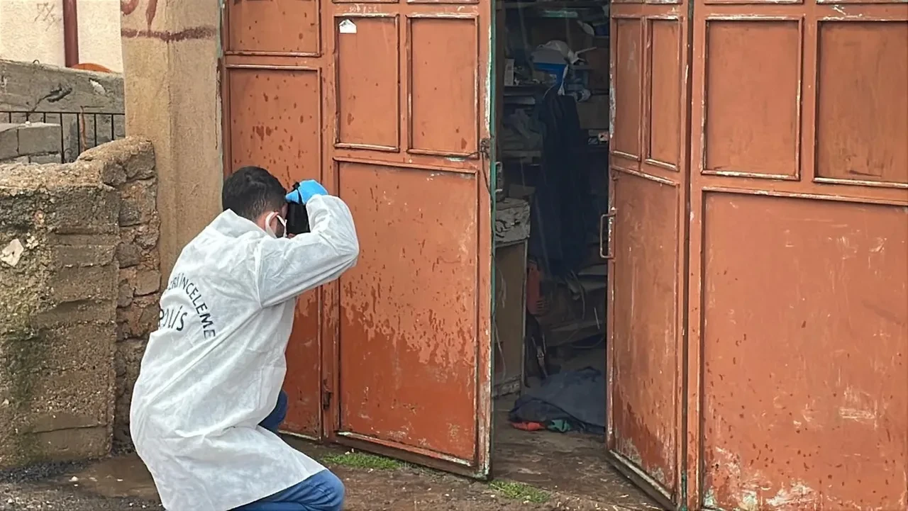 Karaman'da bir babanın korku dolu anları! Oğlunu depoda vurulmuş halde buldu