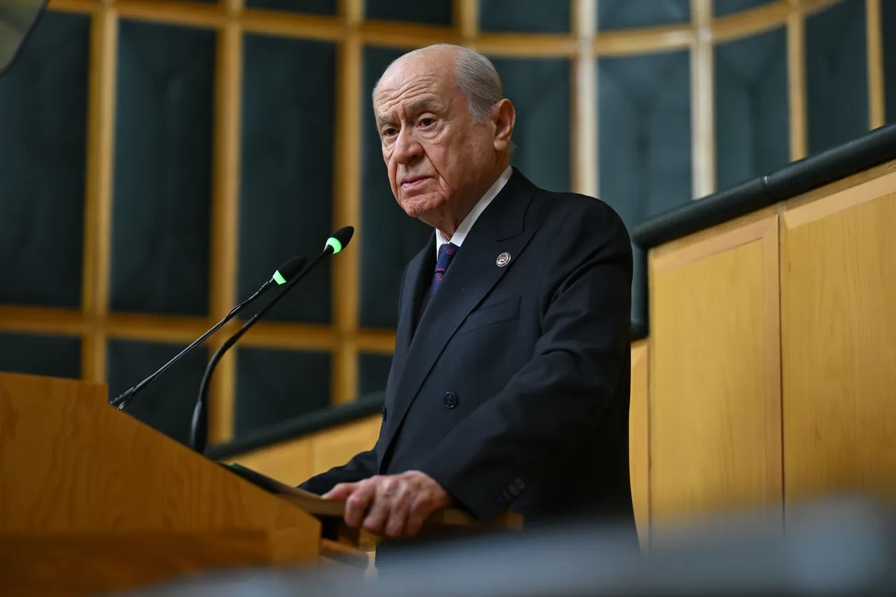 MHP lideri Devlet Bahçeli'den çarpıcı sözler! 'Öcalan umuda, Demirtaş yuvasına' 