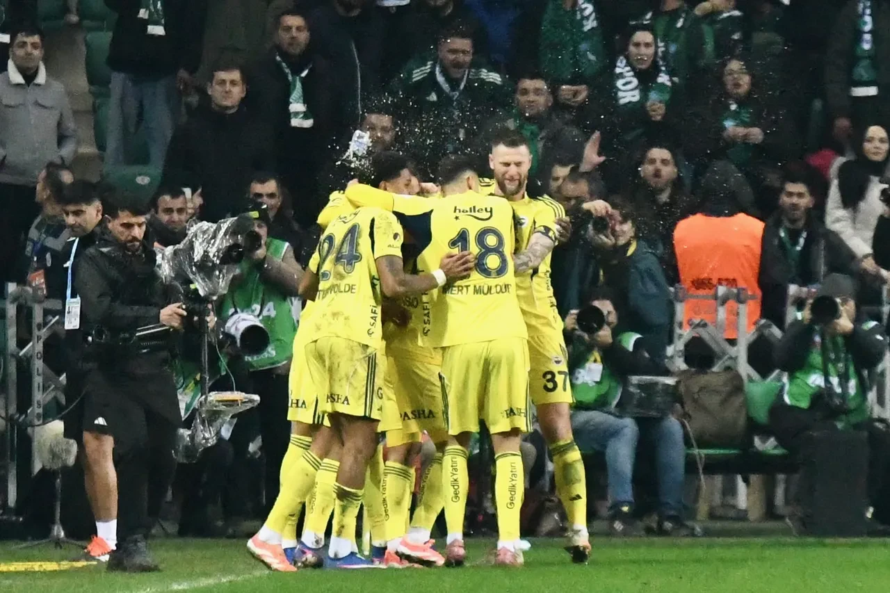 Rıdvan Dilmen Süper Lig'deki favorisini açıkladı: Yüzde 51 şampiyon olur