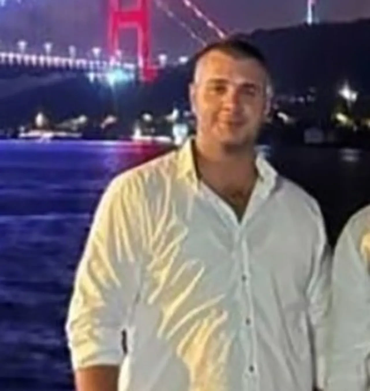 Semt pazarında vahşet! "Adam mısın?" dedi, bıçağı göğsüne sapladı: Katil zanlısının savunması şoke etti