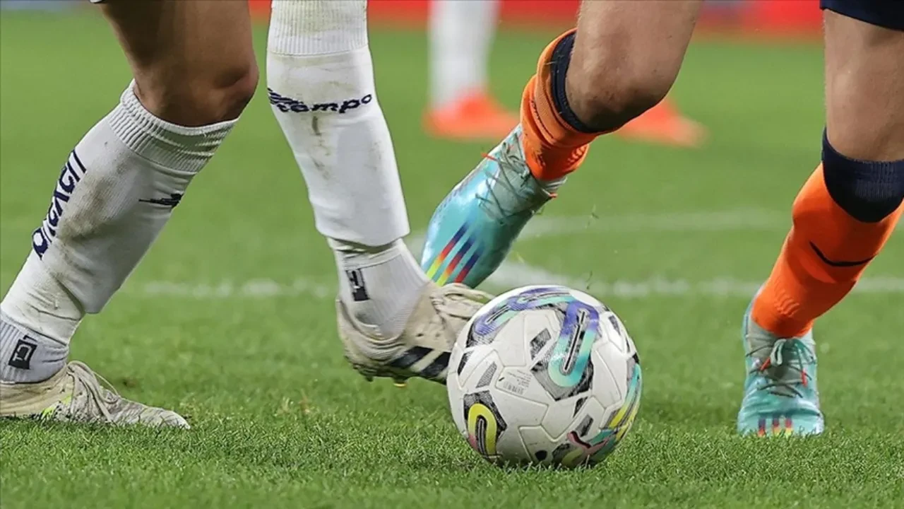 Transfer dönemi ne zaman bitiyor? 2026 ara transfer döneminde sona yaklaşıldı