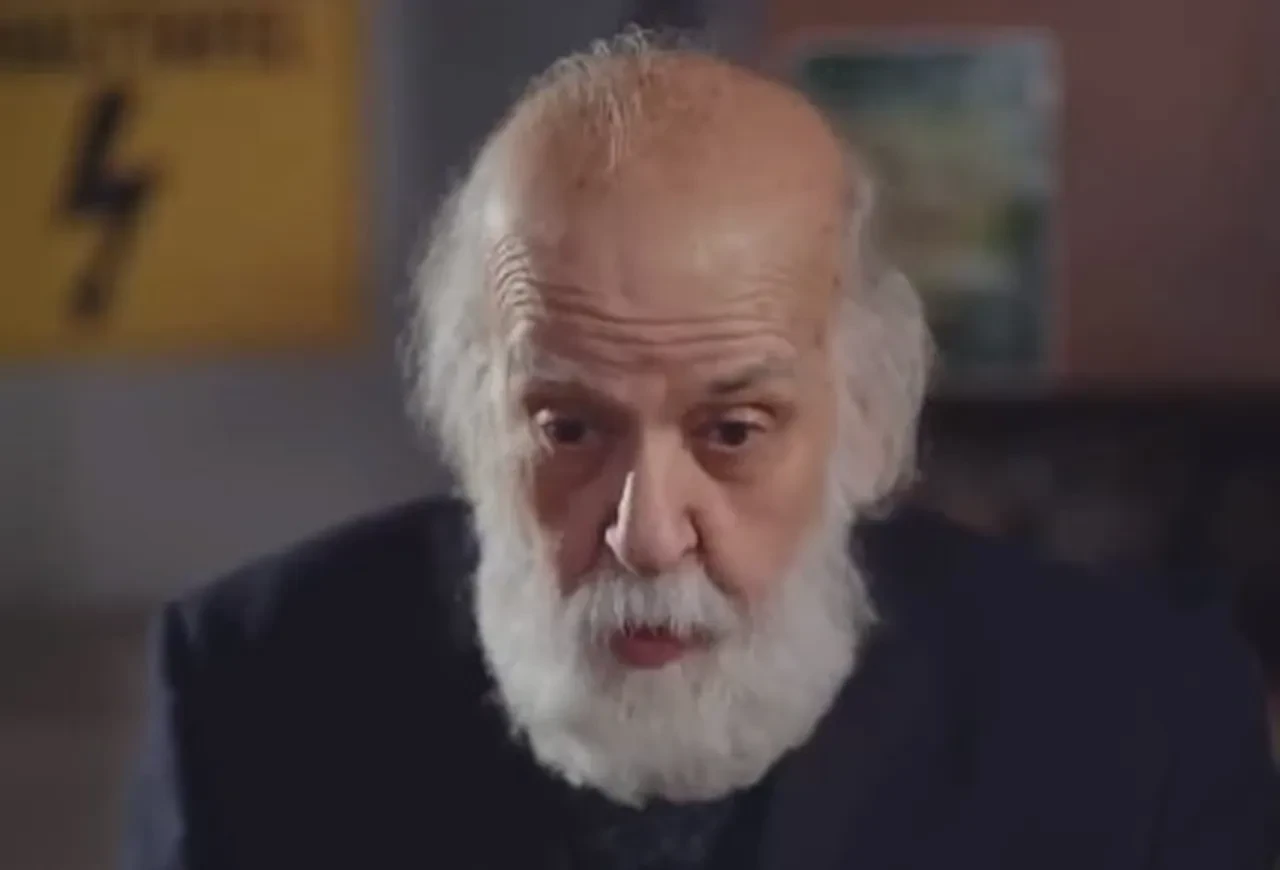 Arka Sokaklar'ın Vedat Müdür'ü Murat Ormiyak zor günler geçiriyor! Huzurevindeki son hali ortaya çıktı 