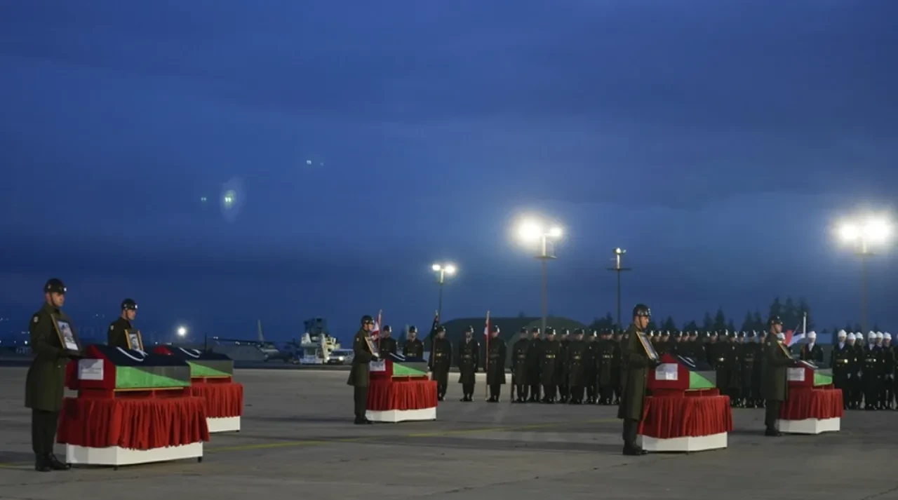 Bakan Uraloğlu açıkladı! Libya uçağının karakutusu çözüldü: Pilotlar "Mayday" dememiş, "Pan-Pan" çağrısı yapmış