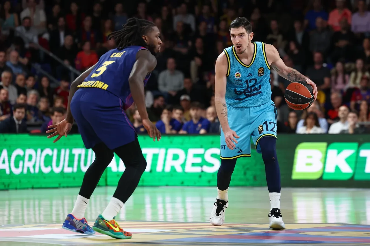 Barcelona Fenerbahçe Beko maç skoru kaç kaç? Barcelona deplasmanında 8 Yıl Sonra zafer