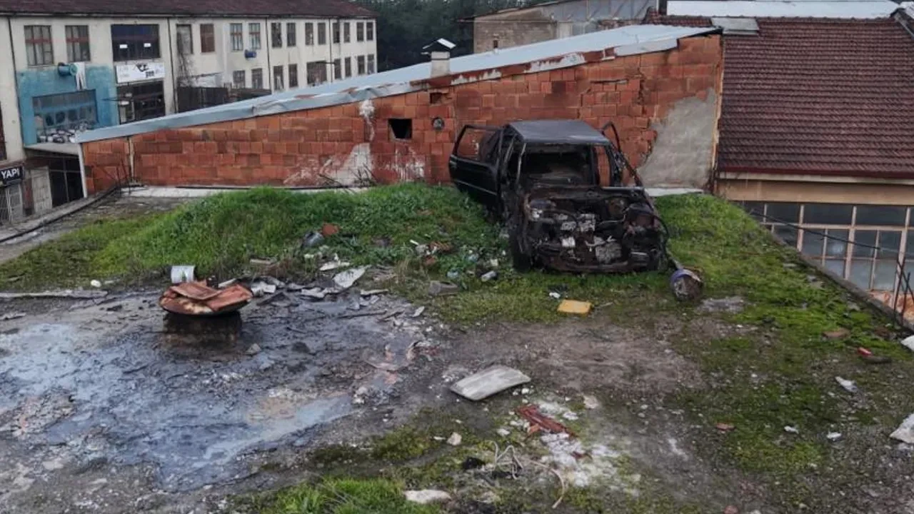 Çatıya çıkınca şoke oldu! 20 yıldır oradaydı ama kimsenin ruhu duymadı: Gizem sonunda çözüldü