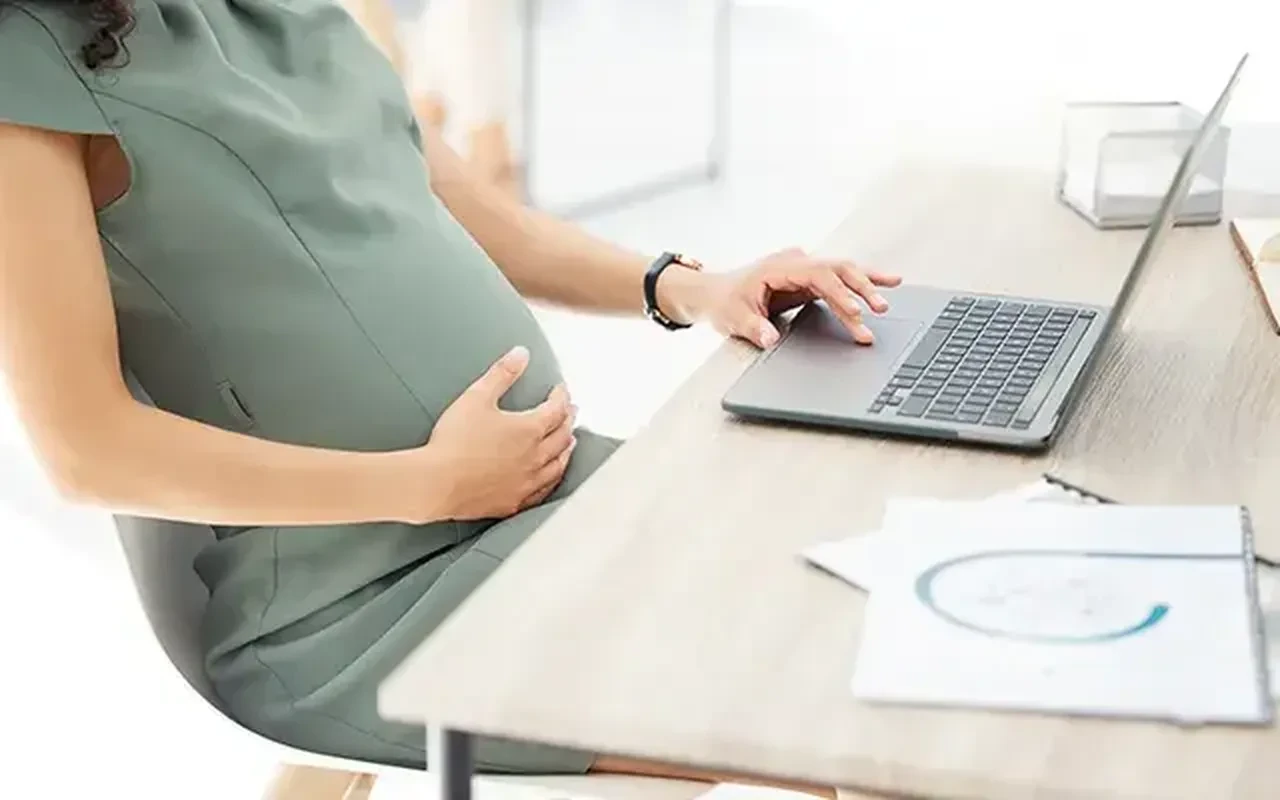 Çocuklarda sosyal medya yasağı ve '24 haftalık ücretli doğum izni' Meclis'e sunulacak