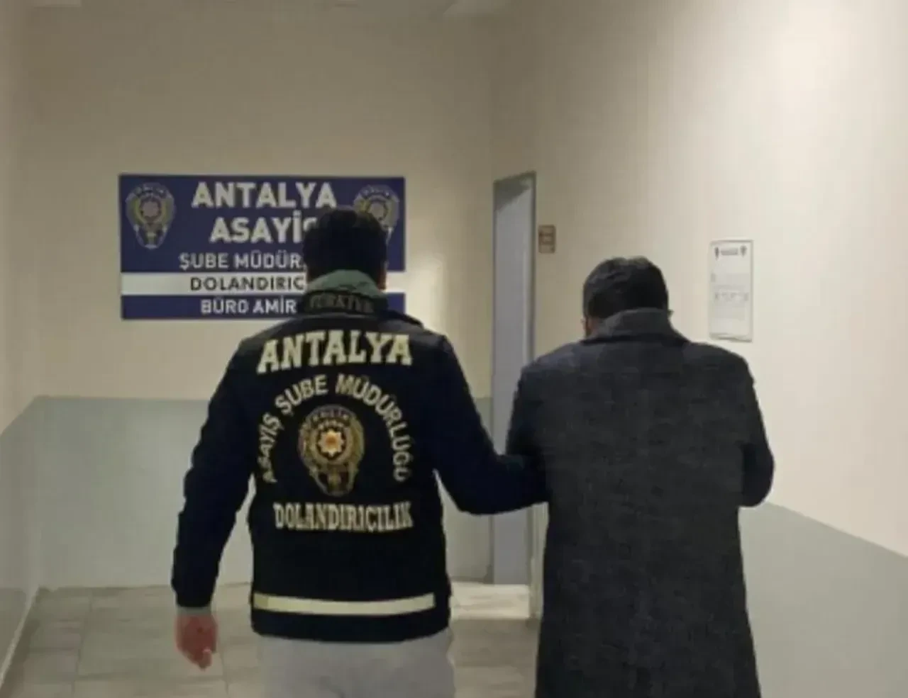 Parayı alıp, kayıplara karıştılar! 2 milyon TL'lik vurgun