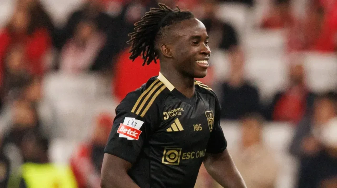 Galatasaray'ın yeni orta sahası Renato Nhaga İstanbul'a geliyor!