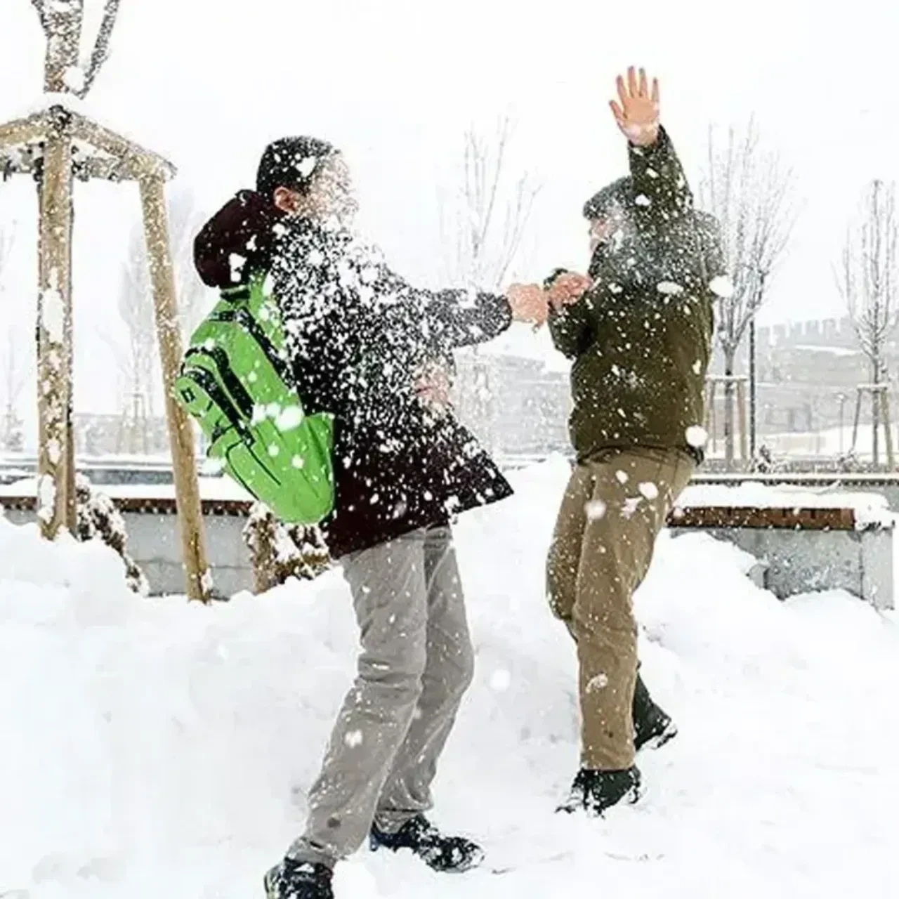 Valilik duyurdu! Ardahan'da okullar tatil!