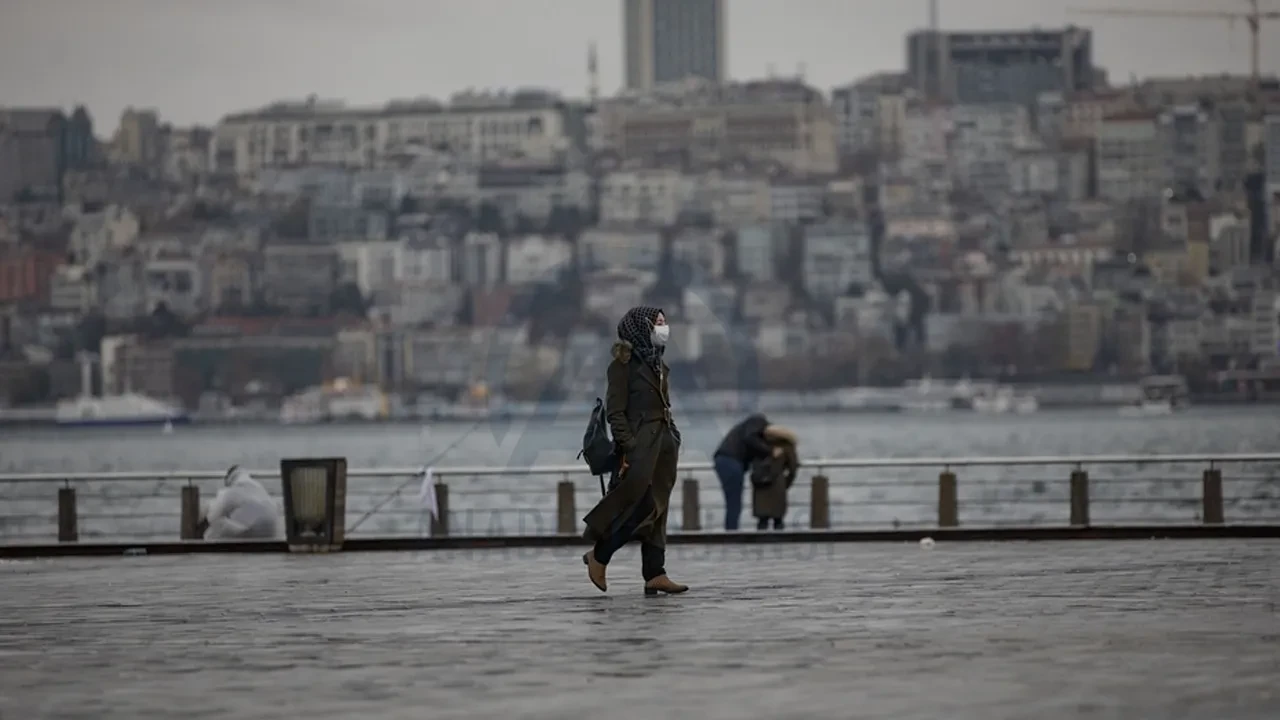AKOM tarih vererek uyardı! Yalancı bahara aldanmayın: Sıcaklık birden düşecek