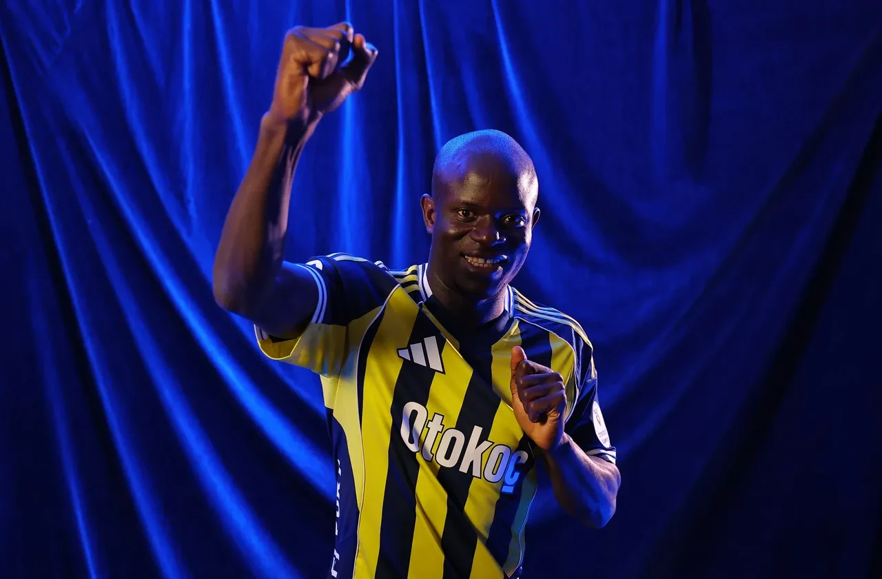 Fenerbahçe, Kante ile sözleşme imzaladı! Fransız yıldızın forma numarası belli oldu