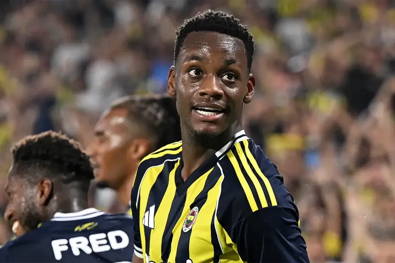 Fenerbahçe'de yaprak dökümü! Kante geldi, o isim bavulları topladı: Yeni adresi herkesi şaşırttı!