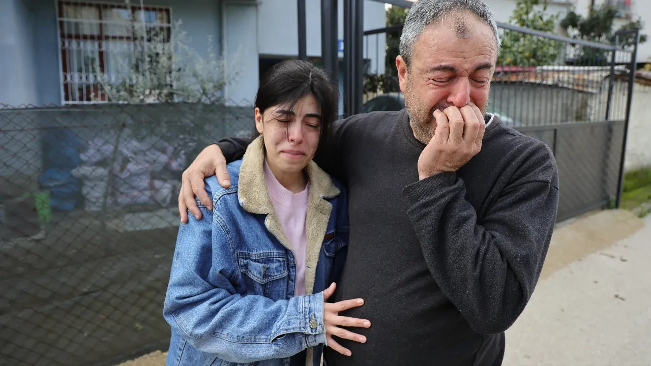 Arkadaşına IBAN'ını verdi, hayatı kabusa döndü! Ağlaya ağlaya cezaevine gitti 