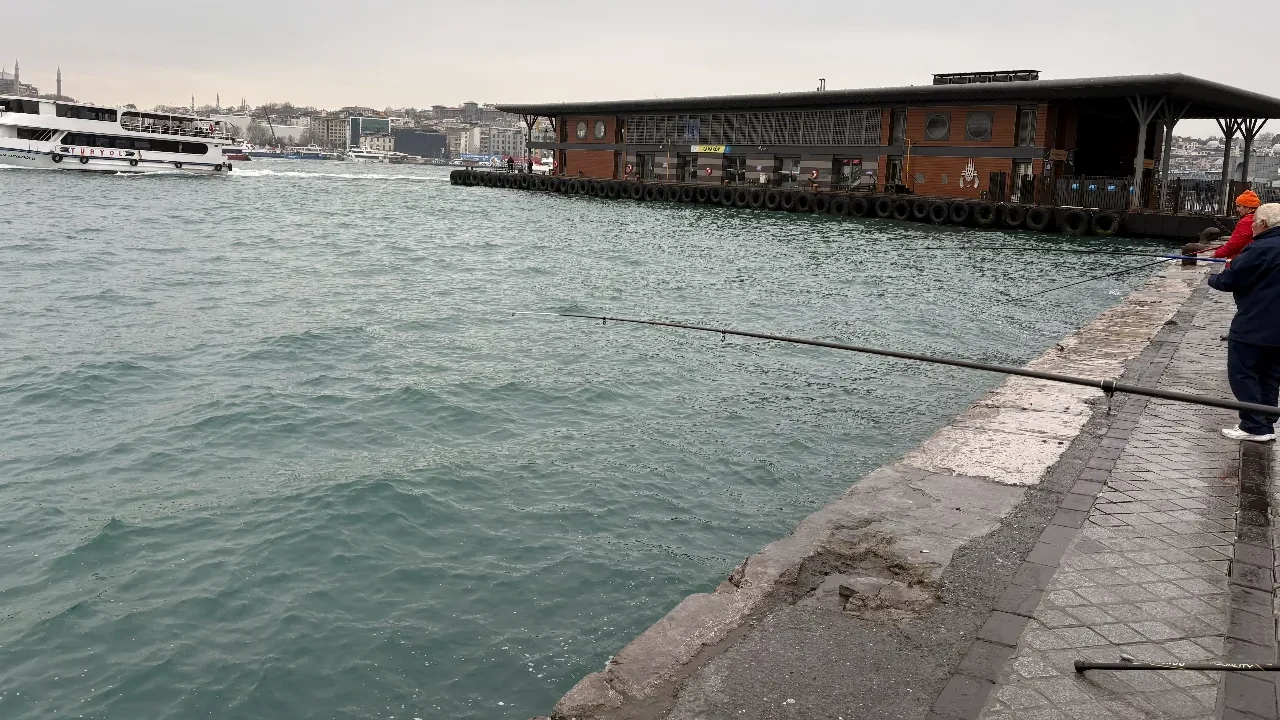 Karaköy'de denizde kadın cesedi bulundu!