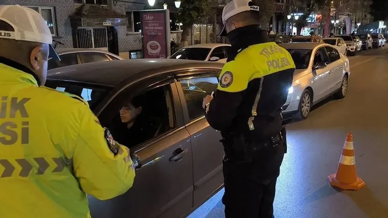 Yeni trafik cezaları ne kadar oldu? TBMM’de 6 madde kabul edildi