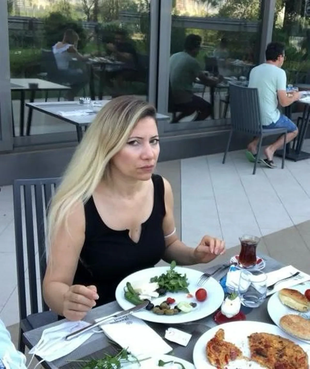 Balkondan düşmüştü! Sezay Koçak'ın ölümündeki şüpheyle ilgili mahkeme kararını verdi