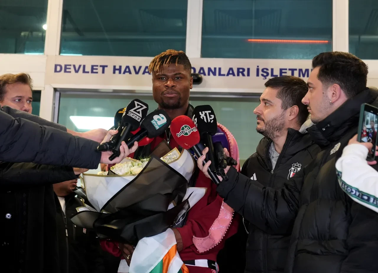 Beşiktaş'ın yeni transferi Agbadou İstanbul'da