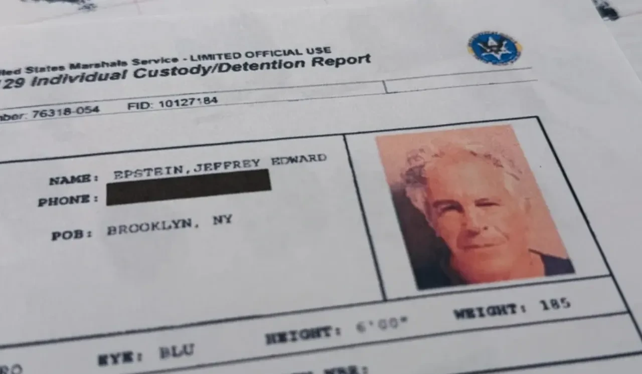 Epstein belgelerinde STK skandalı! İnsan ticaretiyle mücadele kuruluşunun yöneticisine 'kadın' gönderdi 