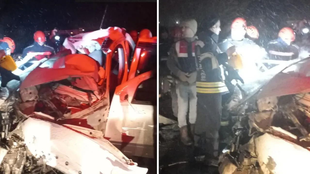 Erzurum'da otomobil tıra çarptı: 4 ölü