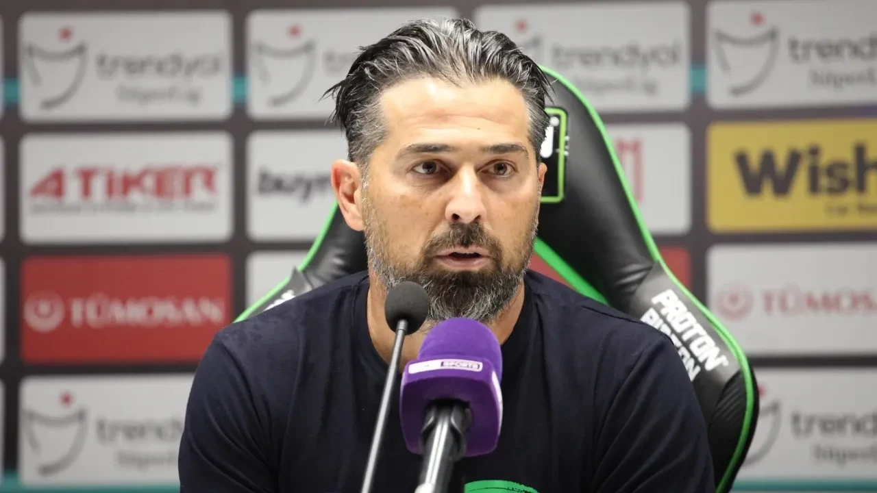 İlhan Palut Süper Lig'e: İmzayı atıyor!