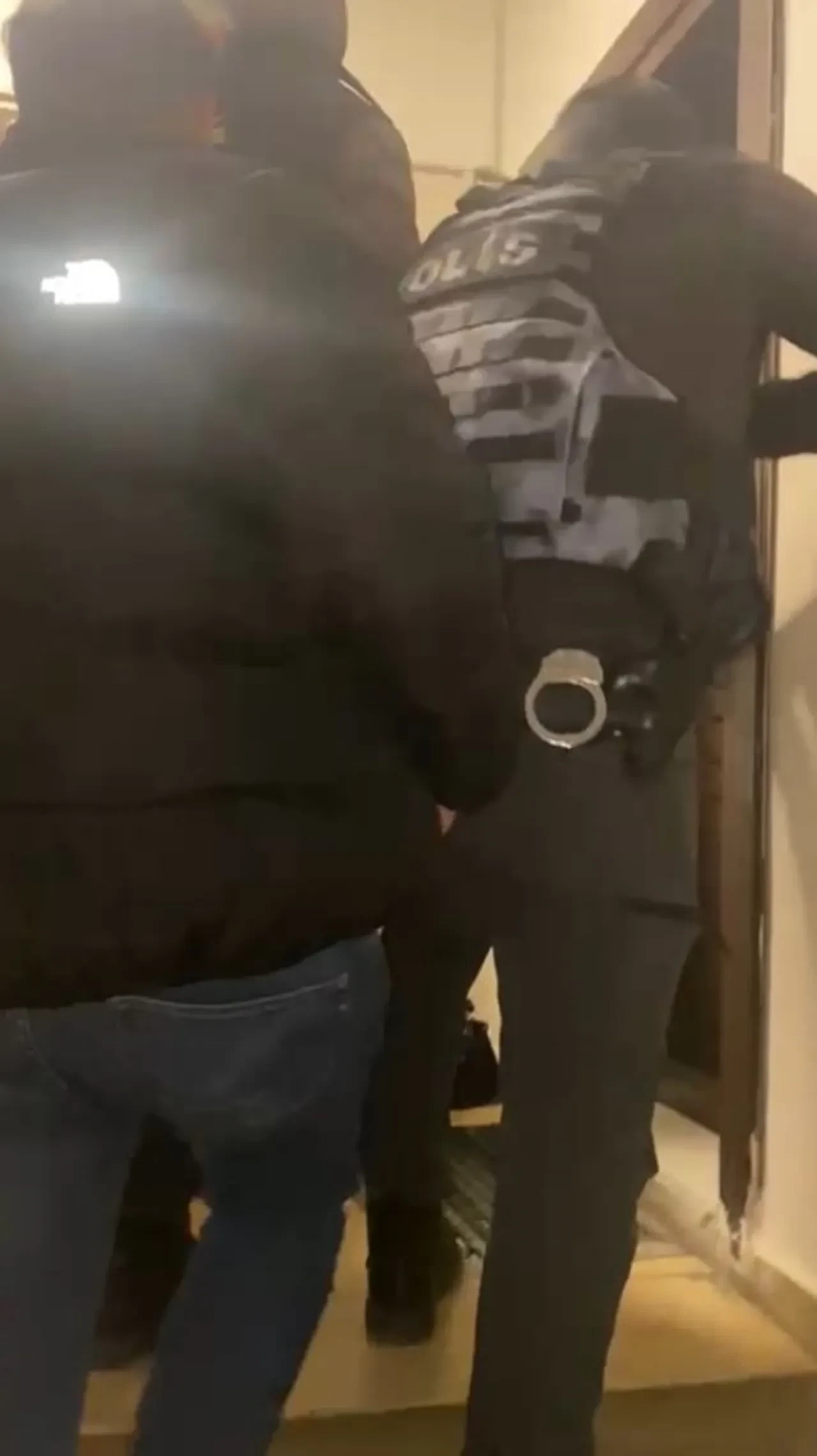 Interpol kırmızı bültenle arıyordu! Eskişehir'de yakalandı