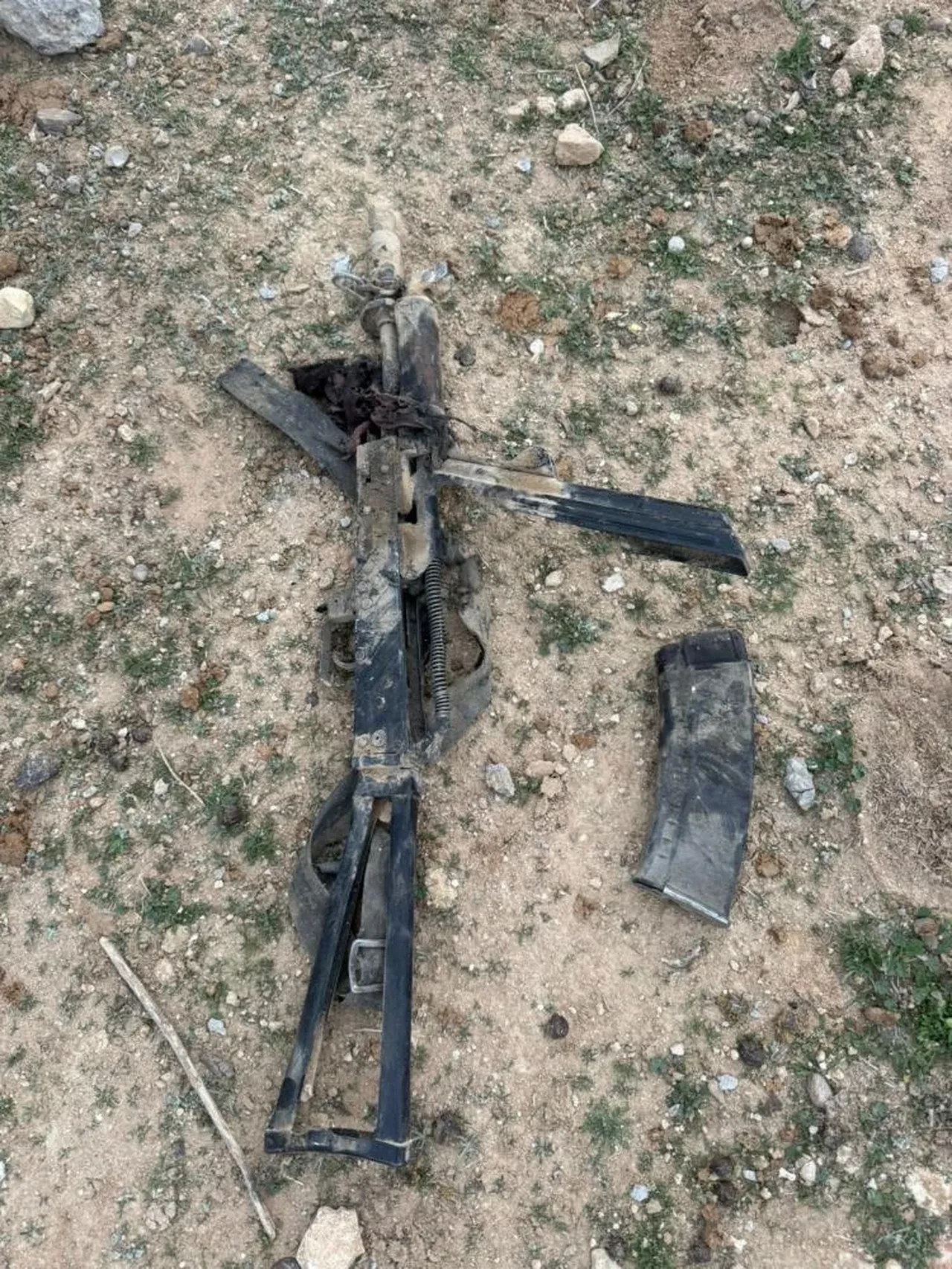 Irak'ta DEAŞ operasyonu! Köşeye sıkışan teröristler kendilerini patlattı