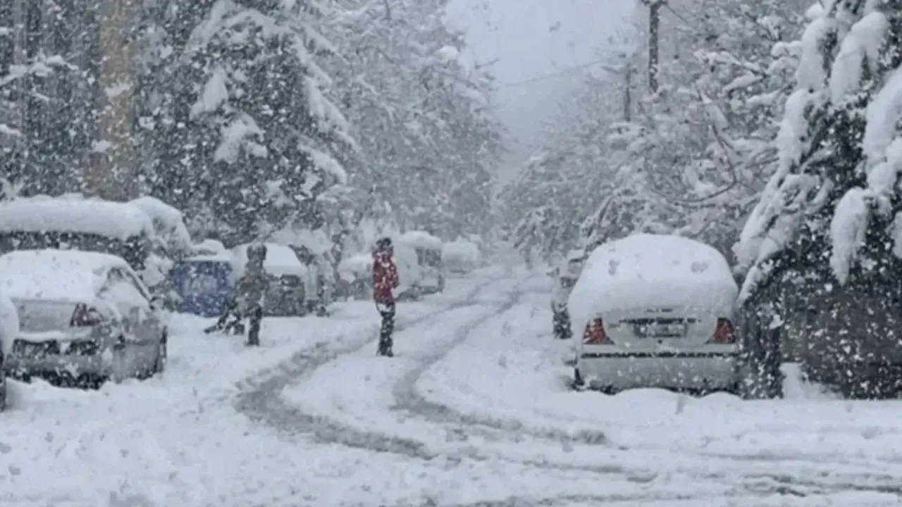 Meteoroloji 13 kente kar yağışı uyarısı yaptı! Yurdun tamamı için alarm verildi 