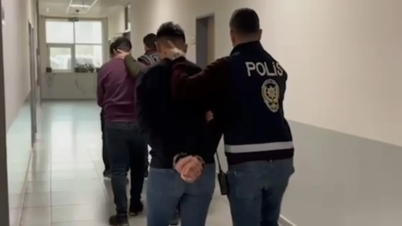 Milyonlarca liralık vurgun! 'İstihbaratçı' yalanıyla kandırmışlar