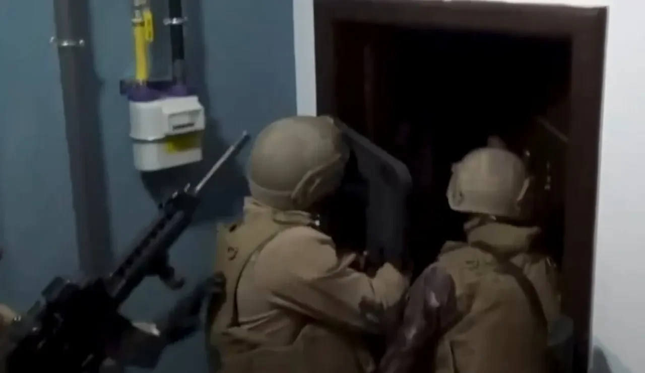 Milyonlarca liralık vurgun! 'İstihbaratçı' yalanıyla kandırmışlar