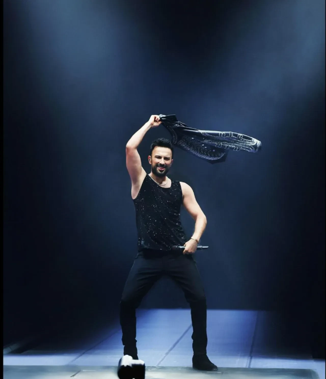 Tarkan konser maratonunu bitirdi, kasasını doldurdu! Kazancı dudak uçuklattı 