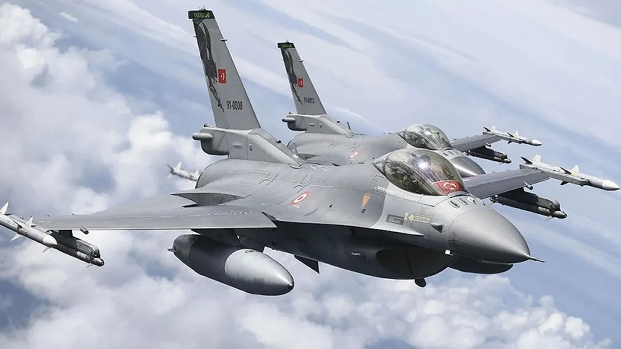 Türkiye Somali'ye F-16 mı gönderdi? Mogadişu iddiasına açıklama var