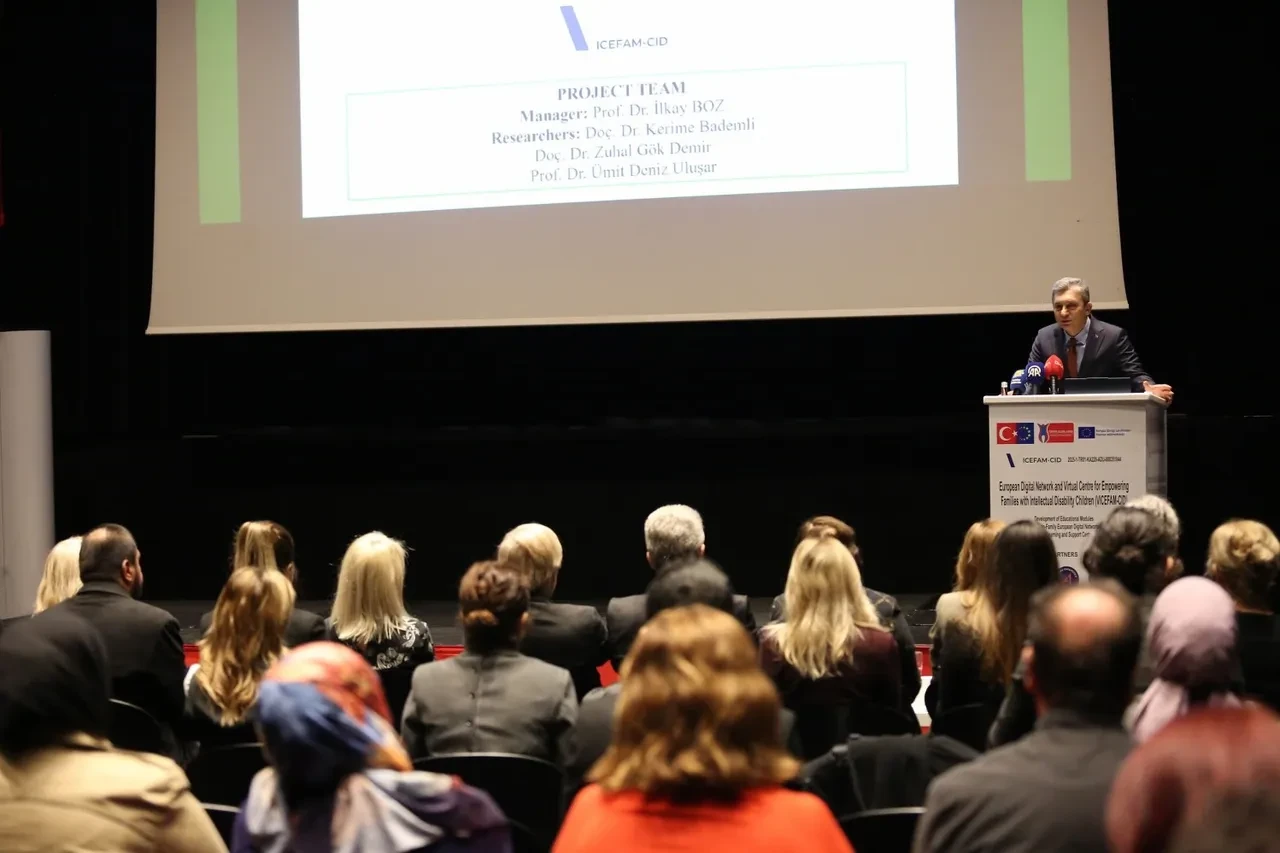 Zihinsel engelli bireylerin ailelerine yapay zeka desteği