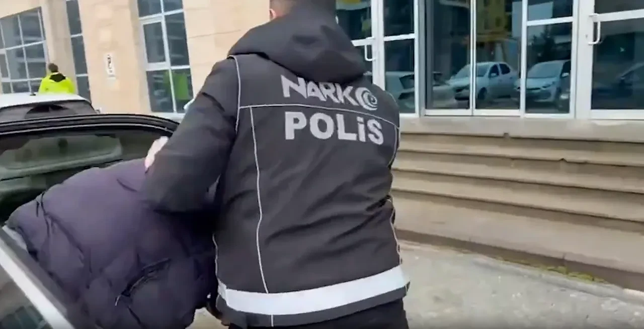 Edirne'de uyuşturucu operasyonu! Kilolarca ele geçirildi