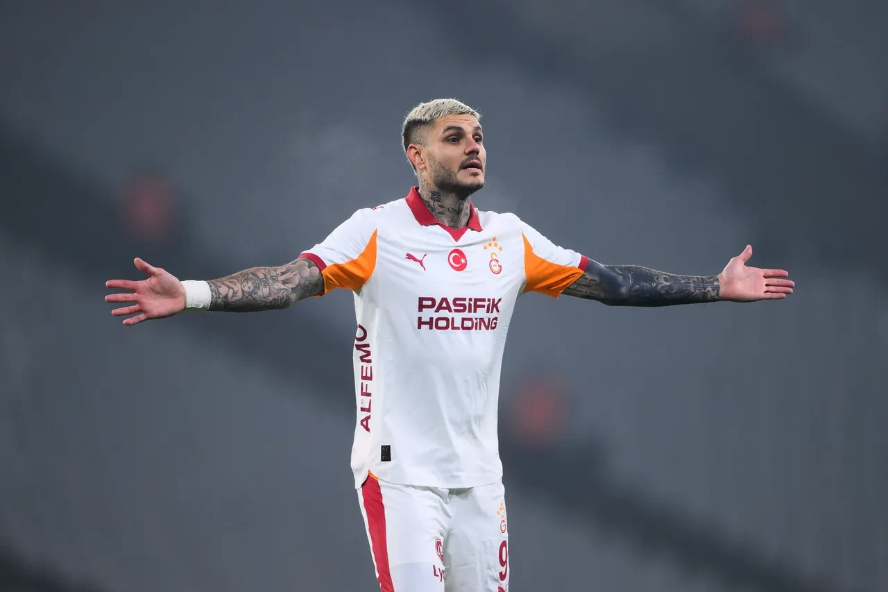 Galatasaray'da Icardi'nin geleceği belli oldu! Yıldız golcü yeni sözleşmeye imza atıyor