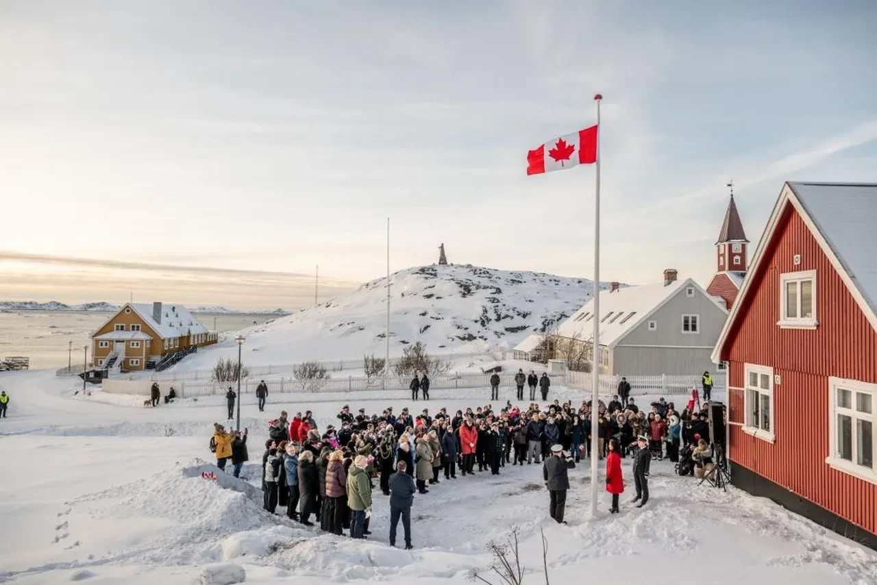 Kanada ve Fransa, Trump'a karşı birlik oldu! Ses getirecek Grönland hamlesi