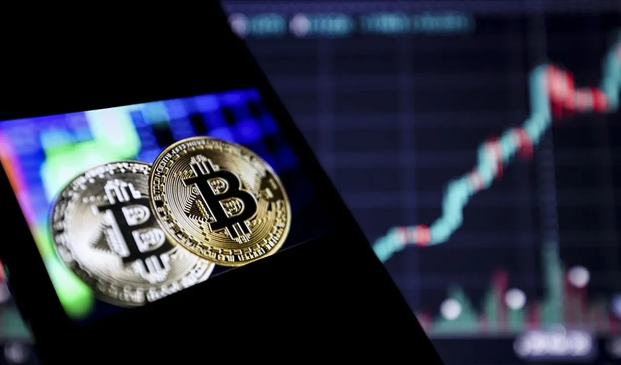 Kripto borsasının hatası pahalıya patladı! Kullanıcılara 40 milyar dolarlık Bitcoin gönderildi