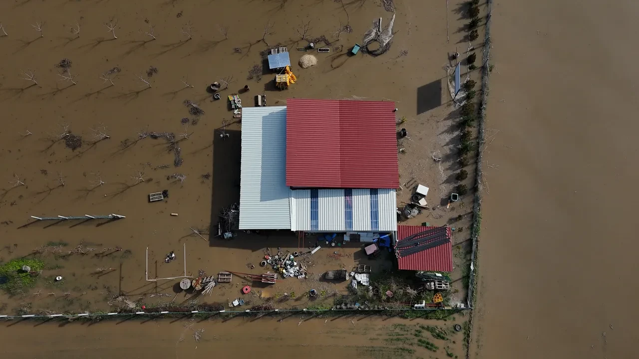 Meriç Nehri taştı, Edirne sular altında kaldı! Su seviyesi birinci katlara ulaştı