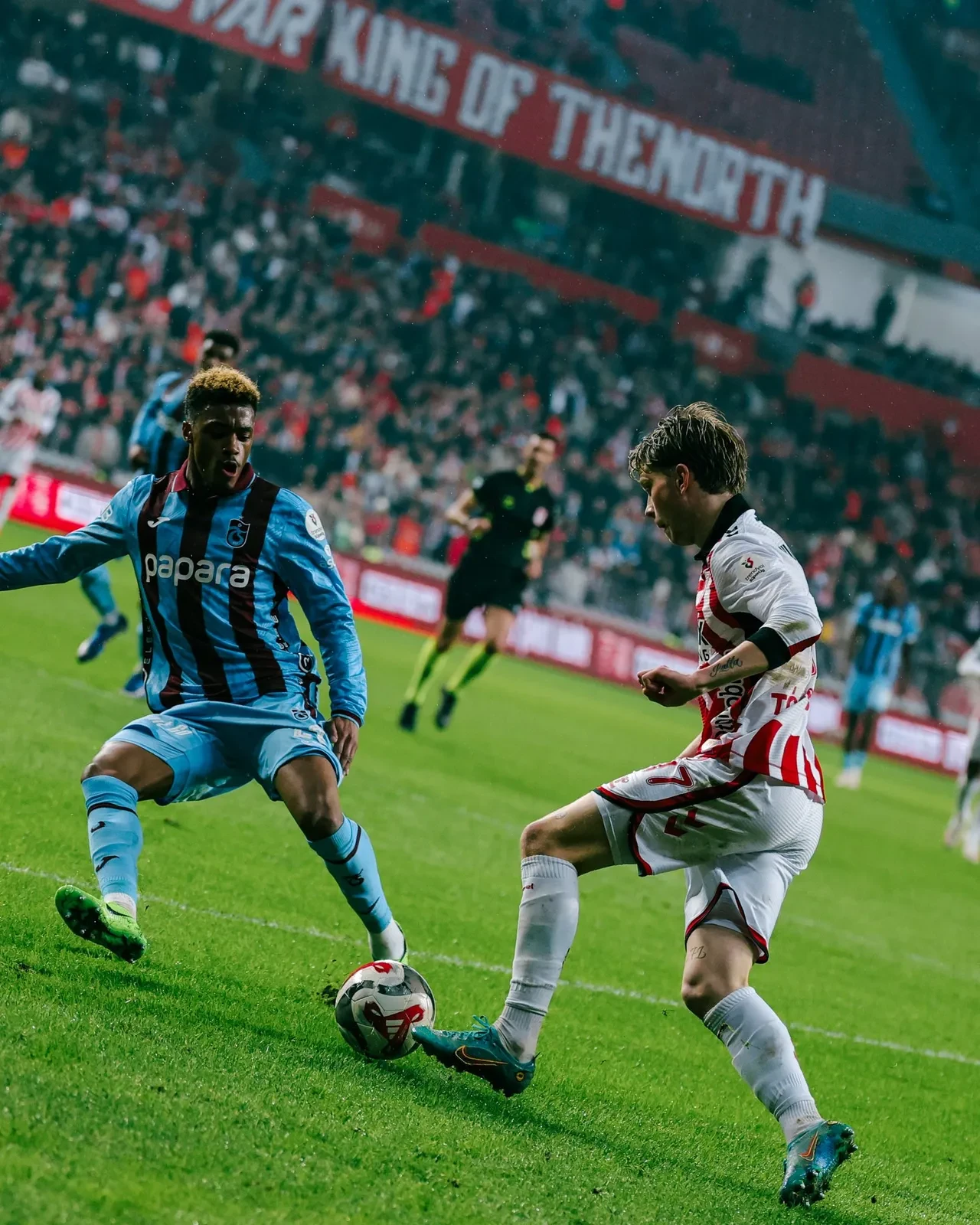 Trabzonspor Karadeniz derbisini kazandı: Samsunspor deplasmanında altın değerinde 3 puan!