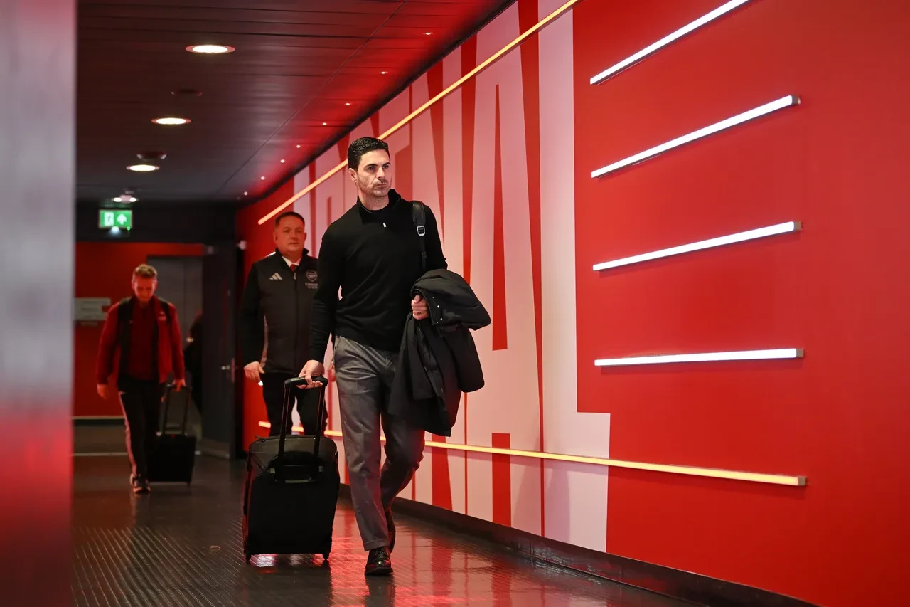 Arsenal adım adım şampiyonluğa!