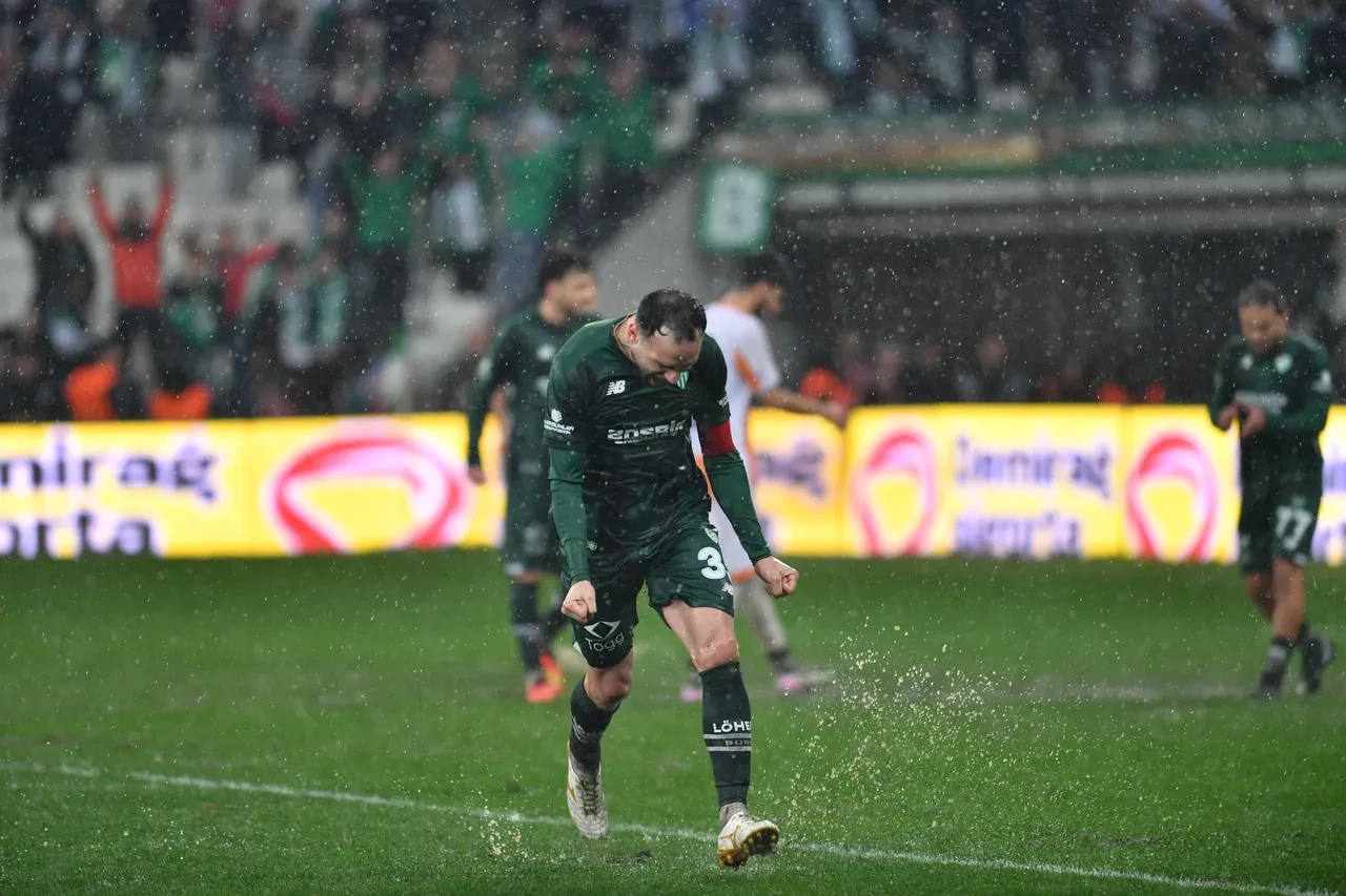 Bursaspor maçı hangi kanalda, canlı nereden izlenir, saat kaçta? Isparta 32 Bursaspor maçına saatler kaldı