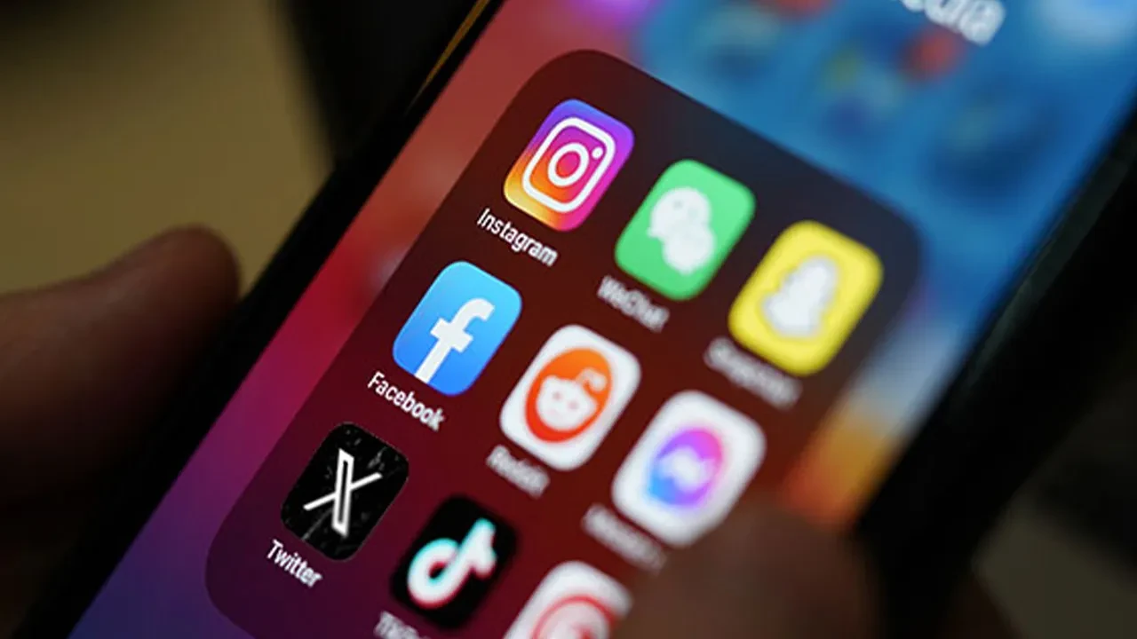 Endonezya borsasında sosyal medya krizi: Milyarlarca dolar gitti