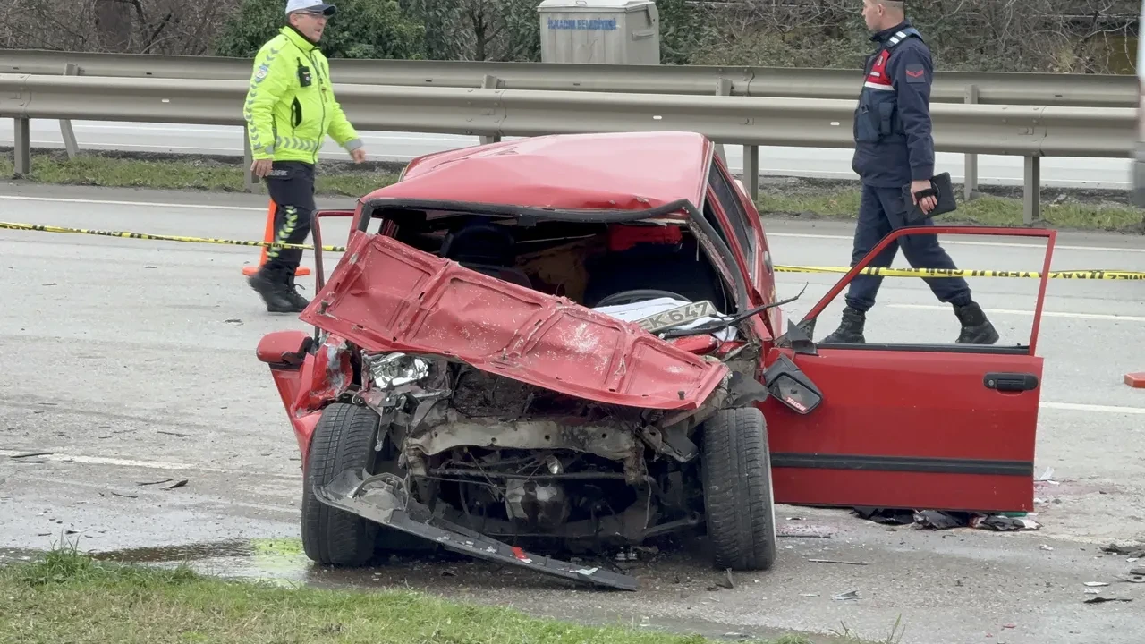 Ailesine veda mesajı attı, hayatını kaybetti! Otomobilin camındaki dikkati çeken yazı