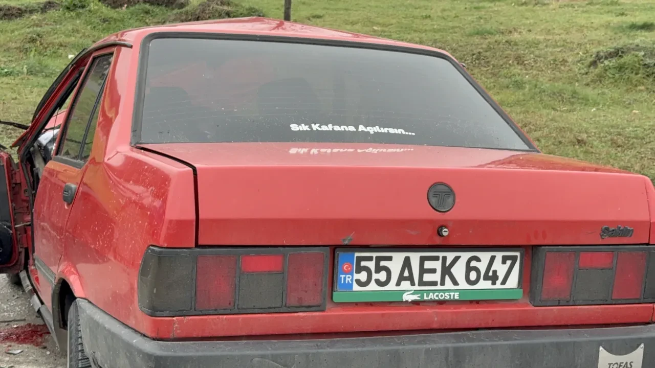 Ailesine veda mesajı attı, hayatını kaybetti! Otomobilin camındaki dikkati çeken yazı