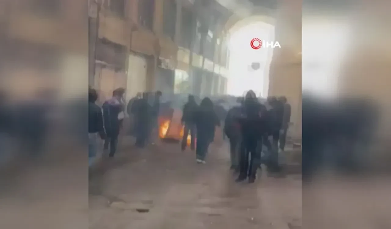 Bu kez Hamaney halkı sokağa çağırdı: Düşmanı hayal kırıklığına uğratın 