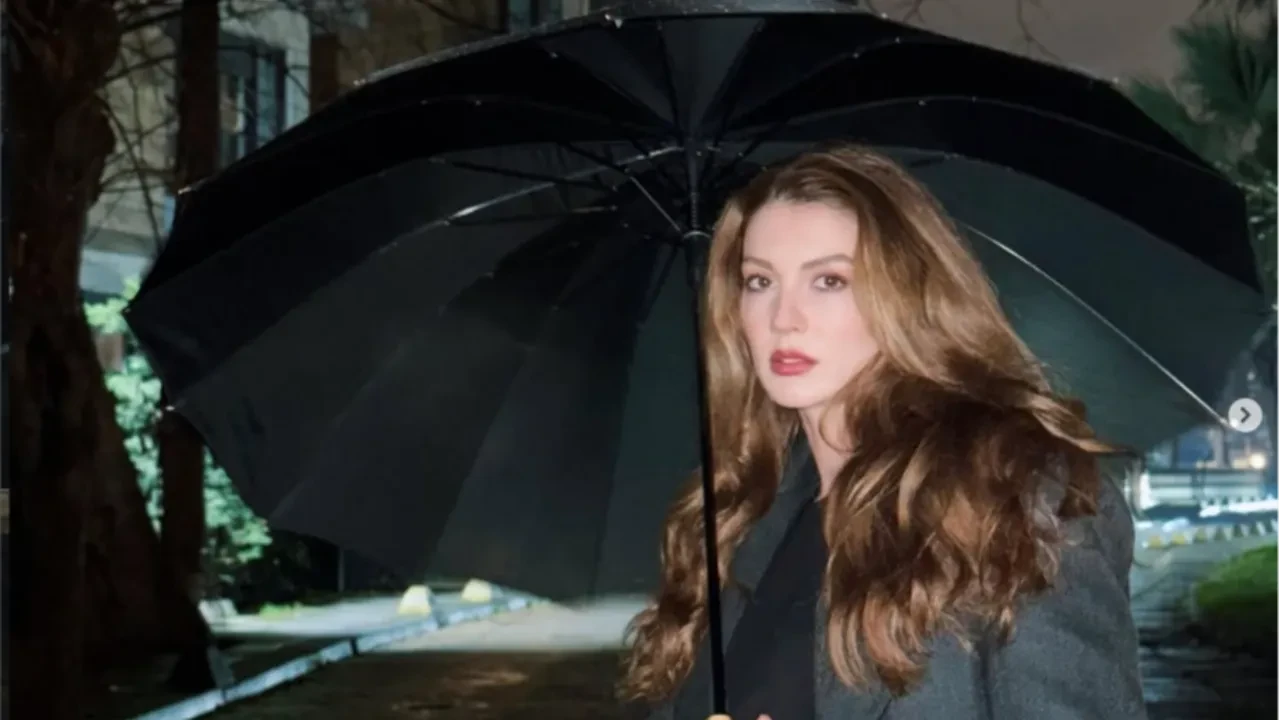 Burcu Özberk'ten itiraf üstüne itiraf: Çirkin adam seviyorum