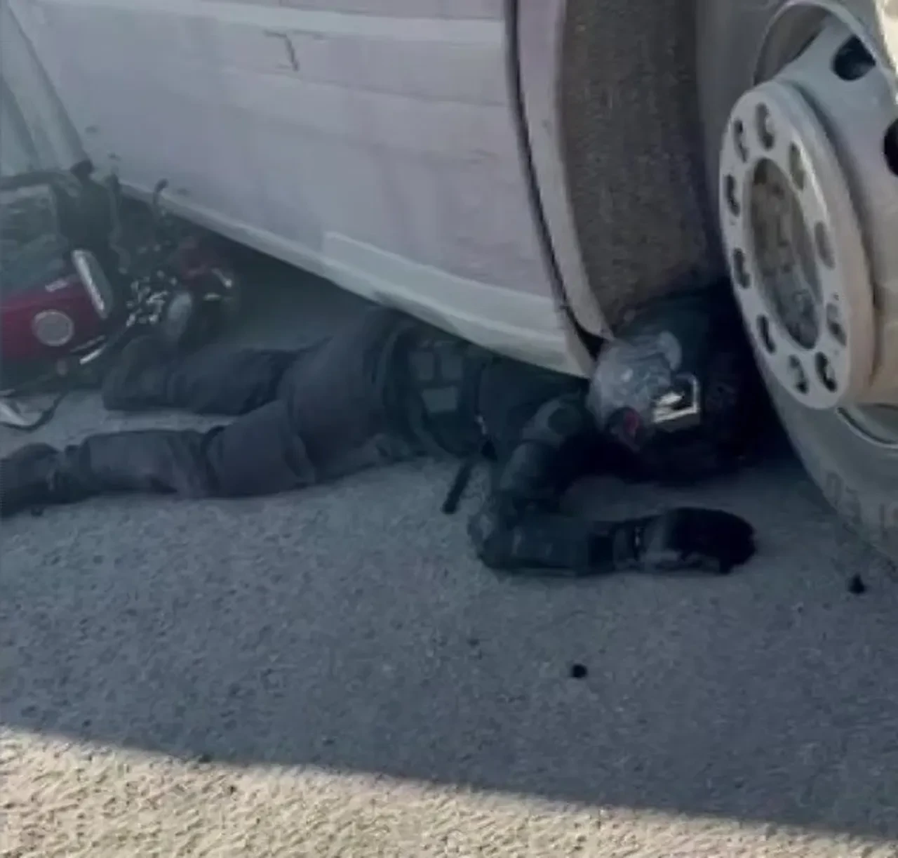 Kaskı ölümden kurtarmıştı! Motosiklet sürücüsü kaza anını anlattı